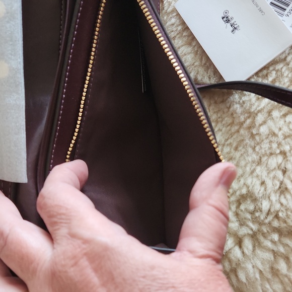 Beautiful NWT Coach Victorian Floral Hayden Berry Foldover Crossbody Clutch 🌺♥️ - Picture 14 of 17